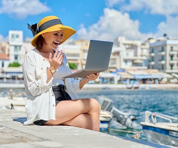Cómo elegir mejor portátil liviano, práctico y rápido para tus viajes